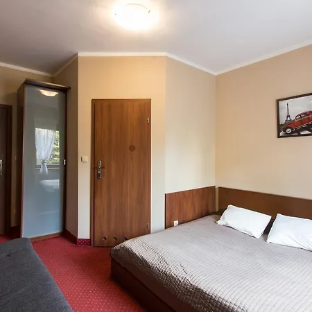 Ventana Free Parking Sniadanie W Cenie 3* Posen