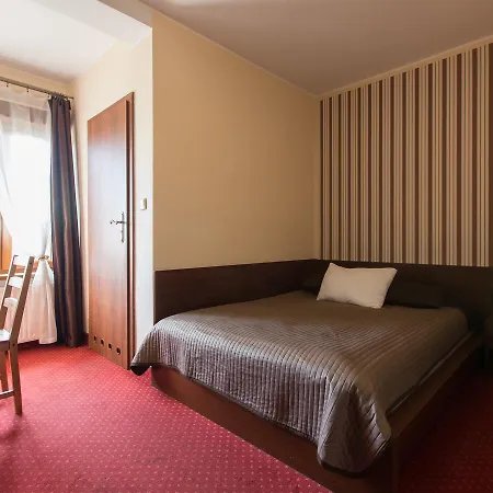 Ventana Free Parking Sniadanie W Cenie 3* Posen