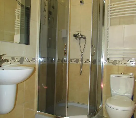 Ventana Free Parking Sniadanie W Cenie Poznań